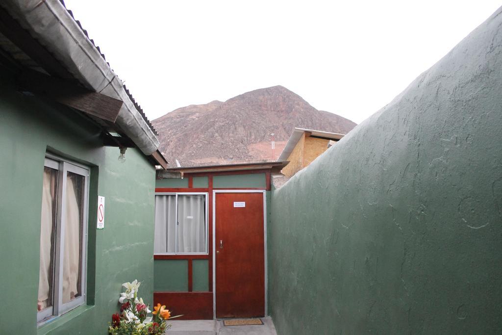 Hostal Cali Putre Exteriör bild
